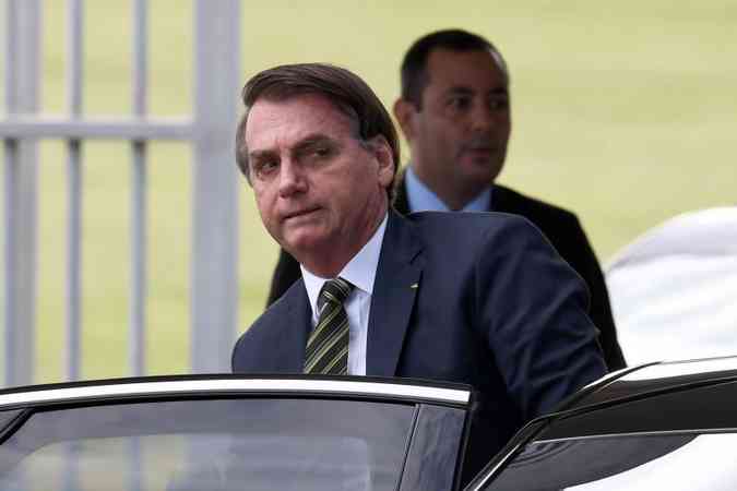 Bolsonaro vai ao HFA, segue para o Sudoeste e é recebido com protestos -  Evaristo Sá/AFP
