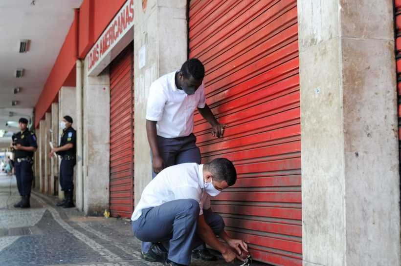 Unidade das Lojas Americanas em BH fura quarentena e tem alvará cassado - Leandro Couri/EM D.A. Press