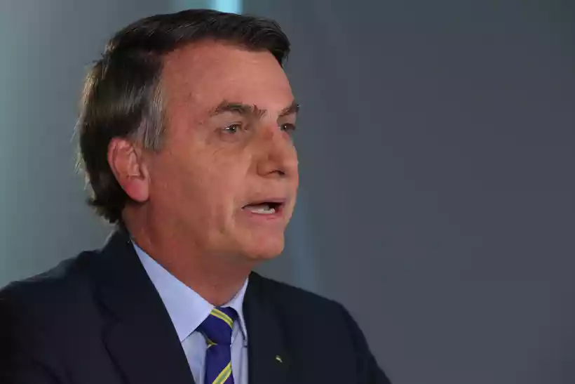 Bolsonaro sanciona uso da telemedicina durante pandemia - Isac Nóbrega/AFP