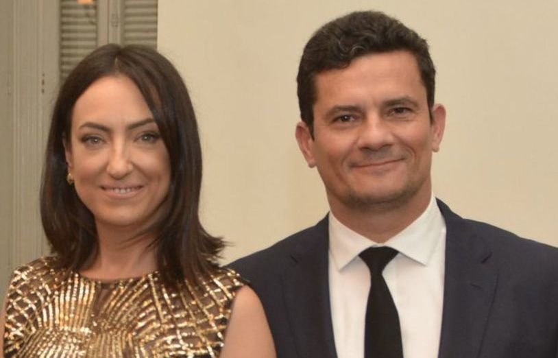 Na despedida do marido do Planalto, Rosângela Moro posta poema 'Ausência', de Vinícius de Moraes - Reprodução/Instagram