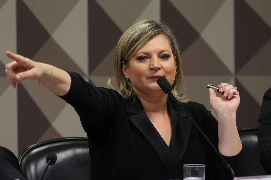 Líder do PSL, Hasselmann apresenta pedido de impeachment de Bolsonaro - Agência Brasil/divulgação