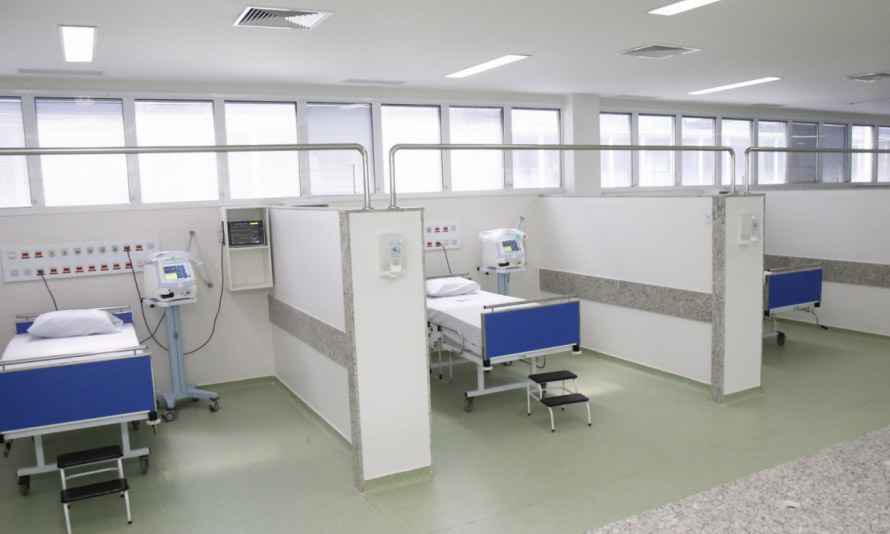Enfrentando sobrecarga na rede estadual, RJ inaugura primeiro hospital de campanha - Secretaria de Estado de Saúde do Rio de Janeiro/Divulgação
