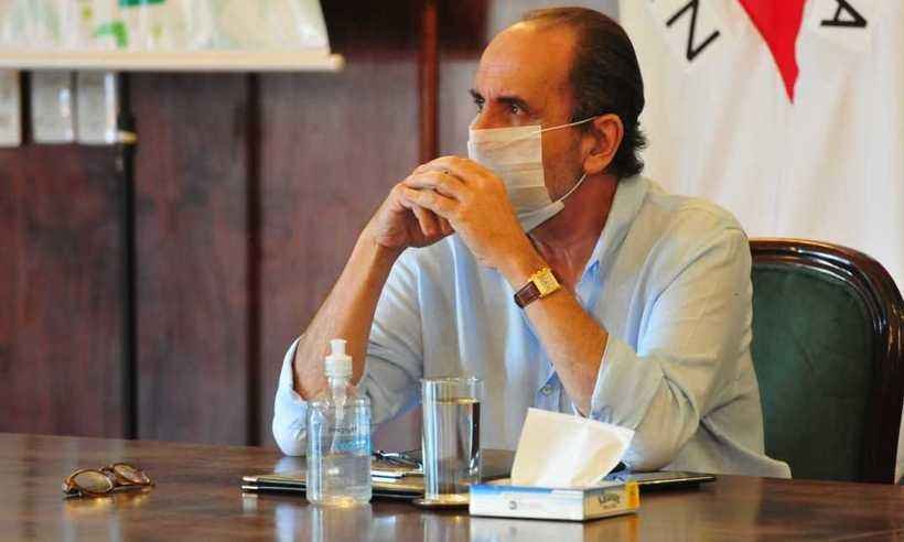 'Não vamos misturar caixão com comércio, com câmara frigorífica', diz Kalil - Gladyston Rodrigues/EM/D.A.Press