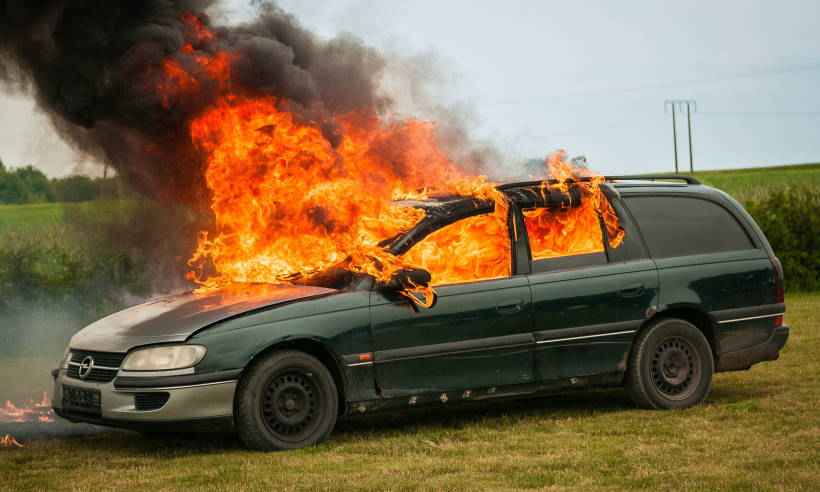 Fato ou fake? Álcool em gel pode causar incêndio dentro do carro? - Pikrepo/Divulgação