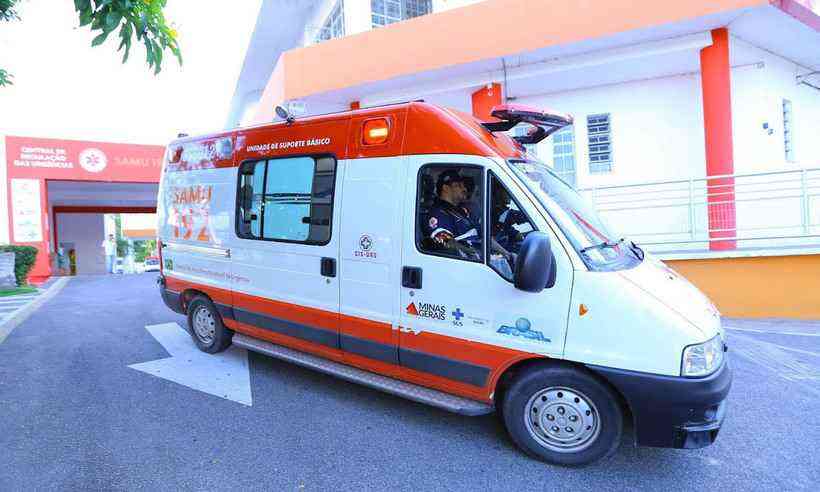 Homem é atropelado por ônibus na Contorno e fica gravemente ferido -  CIS-URG/Oeste/Samu/Divulgação