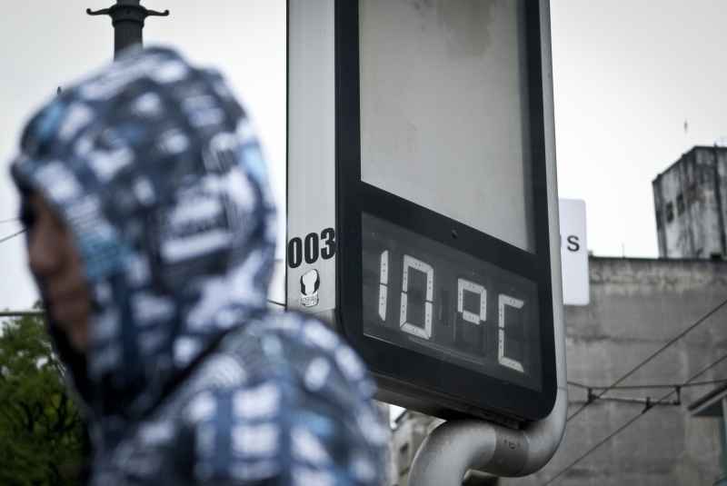 Temperatura cai a 10°C em BH nesta sexta; frio exige mais atenção à COVID-19 - Marcelo Casal Jr/Agência Brasil