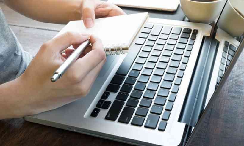 Inscrições para o Enem começam nesta segunda; educadores pedem adiamento - Freepik/ reprodução