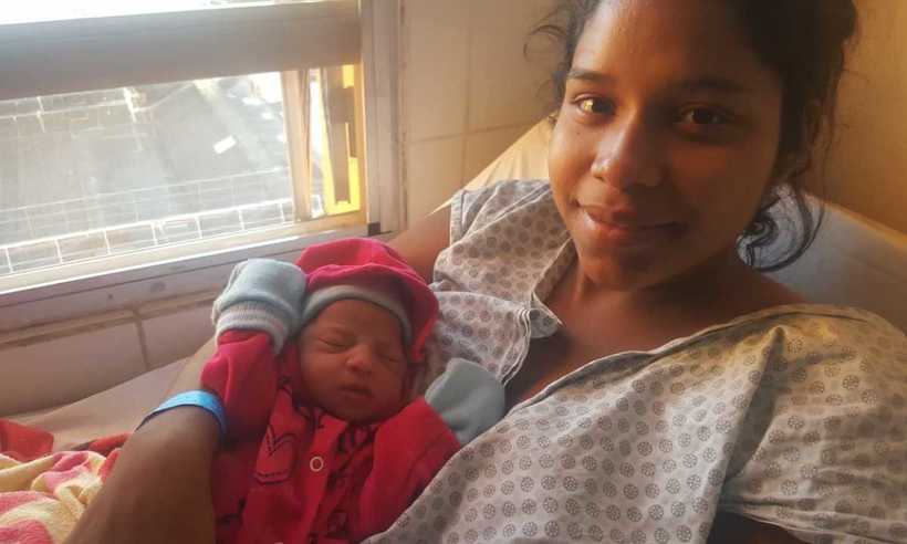No Dia das Mães, venezuelana dá à luz dentro de carro na Grande BH - Reprodução/WhatsApp