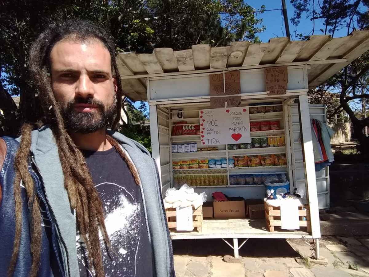  Banca solidária recolhe doações em São Tomé das Letras - Osvaldo Nery Neto