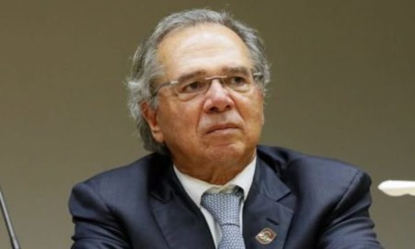 Guedes pede que empresários conversem com outros poderes sobre retomada - PR/ Isac Nóbrega