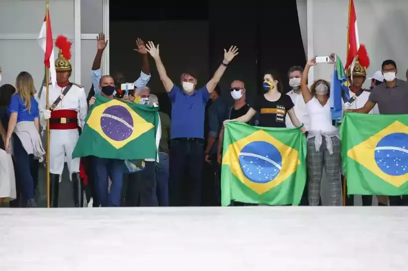 Coronavírus: a 'enxurrada' de pedidos de impeachment contra Bolsonaro - Sergio Llima / AFP