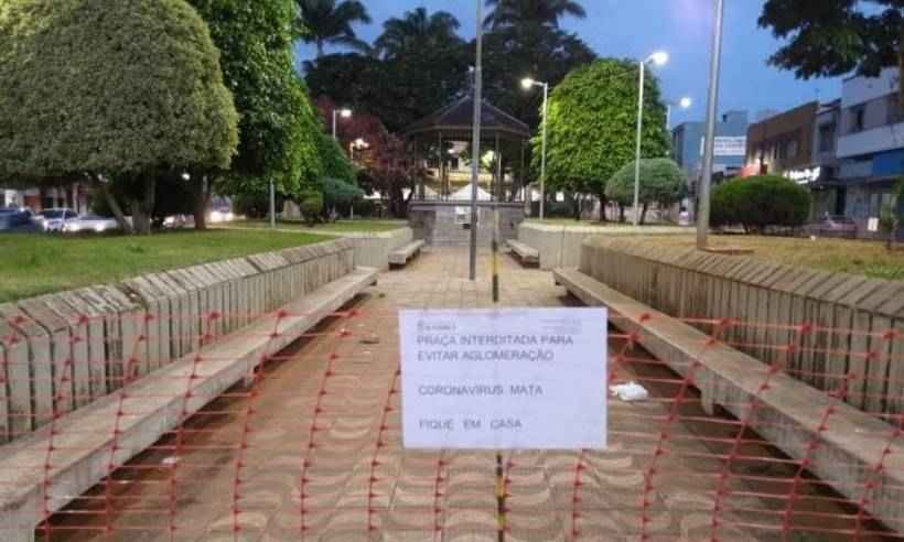 Após reabertura do comércio, praça em Bambuí é interditada  - Divulgação/Prefeitura de Bambuí