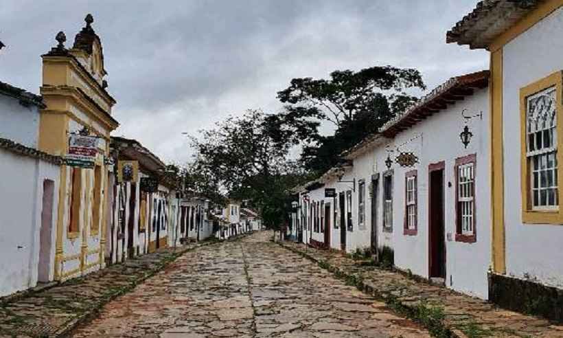 Tiradentes não fechará entradas, mas reforça barreiras no feriado - Luiz Cesar Costa/Divulgação