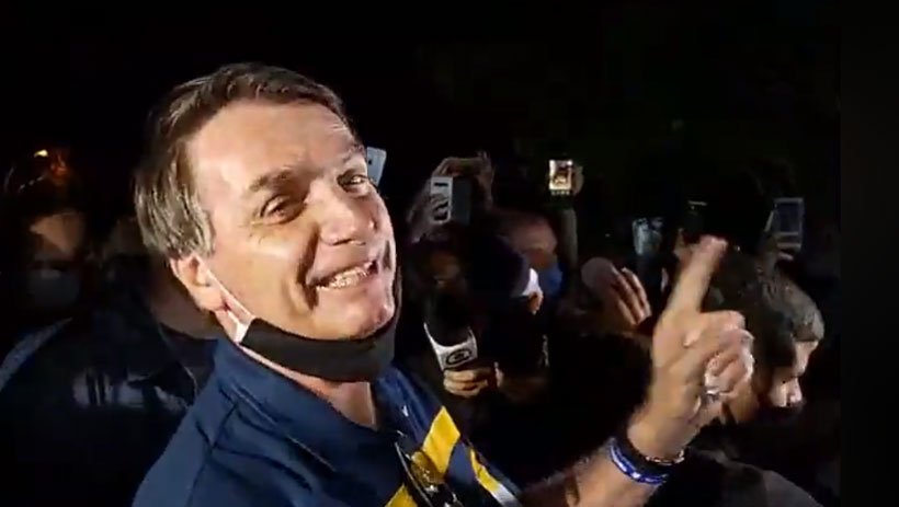 Bolsonaro diz só querer entregar 'esse Brasil melhor' para quem sucedê-lo - Reprodução/Facebook