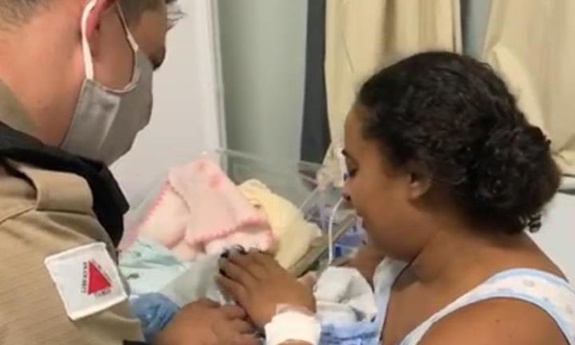 Mulher é presa após fingir ser enfermeira e sequestrar bebê em Manhuaçu - PMMG/Divulgação