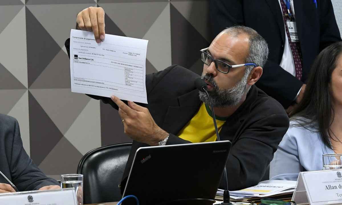 PF diz que influenciadores pró-governo organizavam ataques em bloco - Roque de Sá/Agência Senado