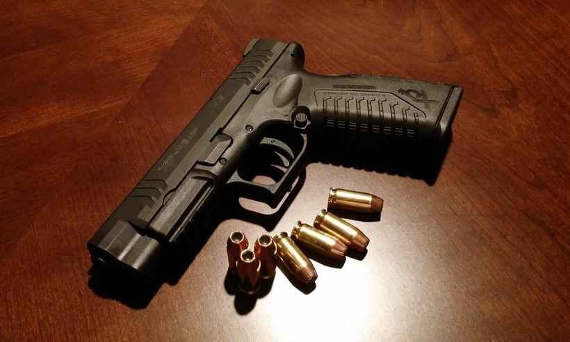 Casal armado rende motorista de aplicativo em tentativa de assalto em Sabará  - Pixabay/Reprodução