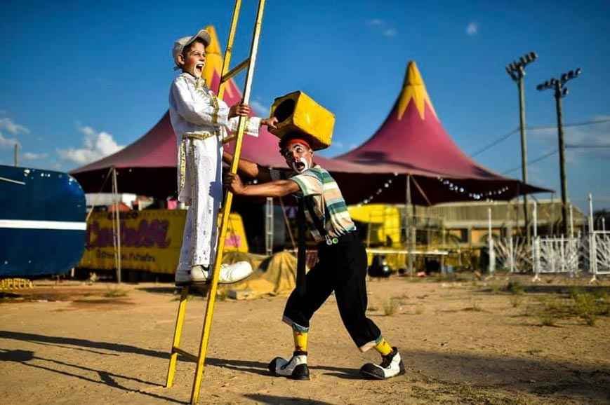 Obrigados a parar onde estavam, 68 circos em Minas dependem de doações - Fotos: Circo Castelli/Divulgação