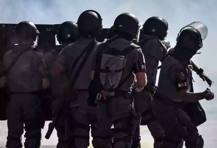 PM afirma que grupo neonazista foi estopim de confronto na Paulista - Nelson Almeida/AFP