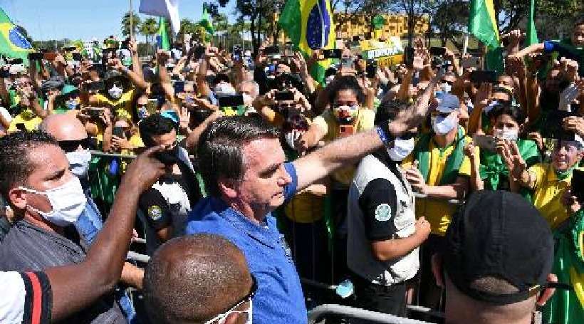 'Abin paralela' de Bolsonaro tem 10 mil nomes em lista de contatos - Evaristo Sá/AFP - 31/5/20