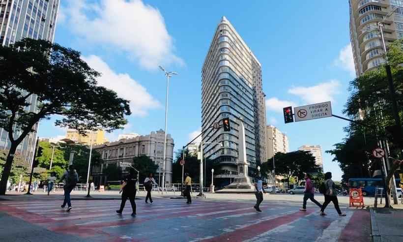 Uais iniciam atendimento on-line para atualização do seguro-desemprego em Minas - Edesio Ferreira/EM/D.A. Press