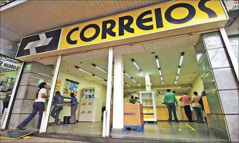 Cadastro para solicitar auxílio emergencial pode ser feito nas agências dos Correios - Cristina Horta/EM/D.A Press