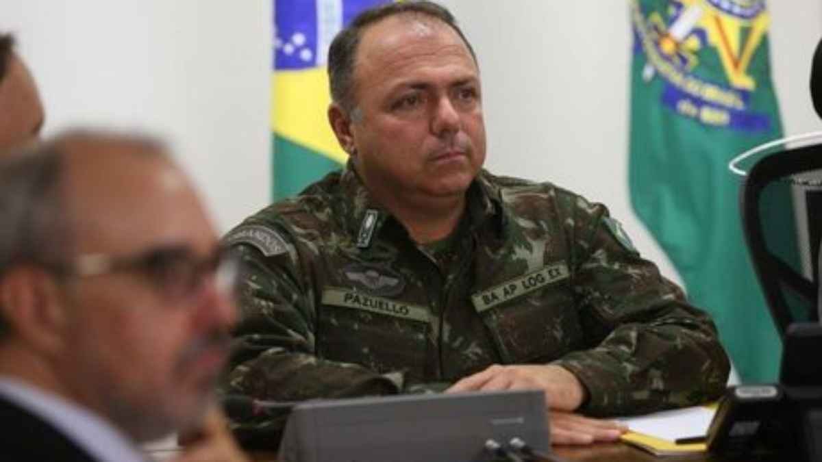 Eduardo Pazuello diz que filha de 12 anos 'é mais ou menos de esquerda' - Reprodução/Agência Brasil