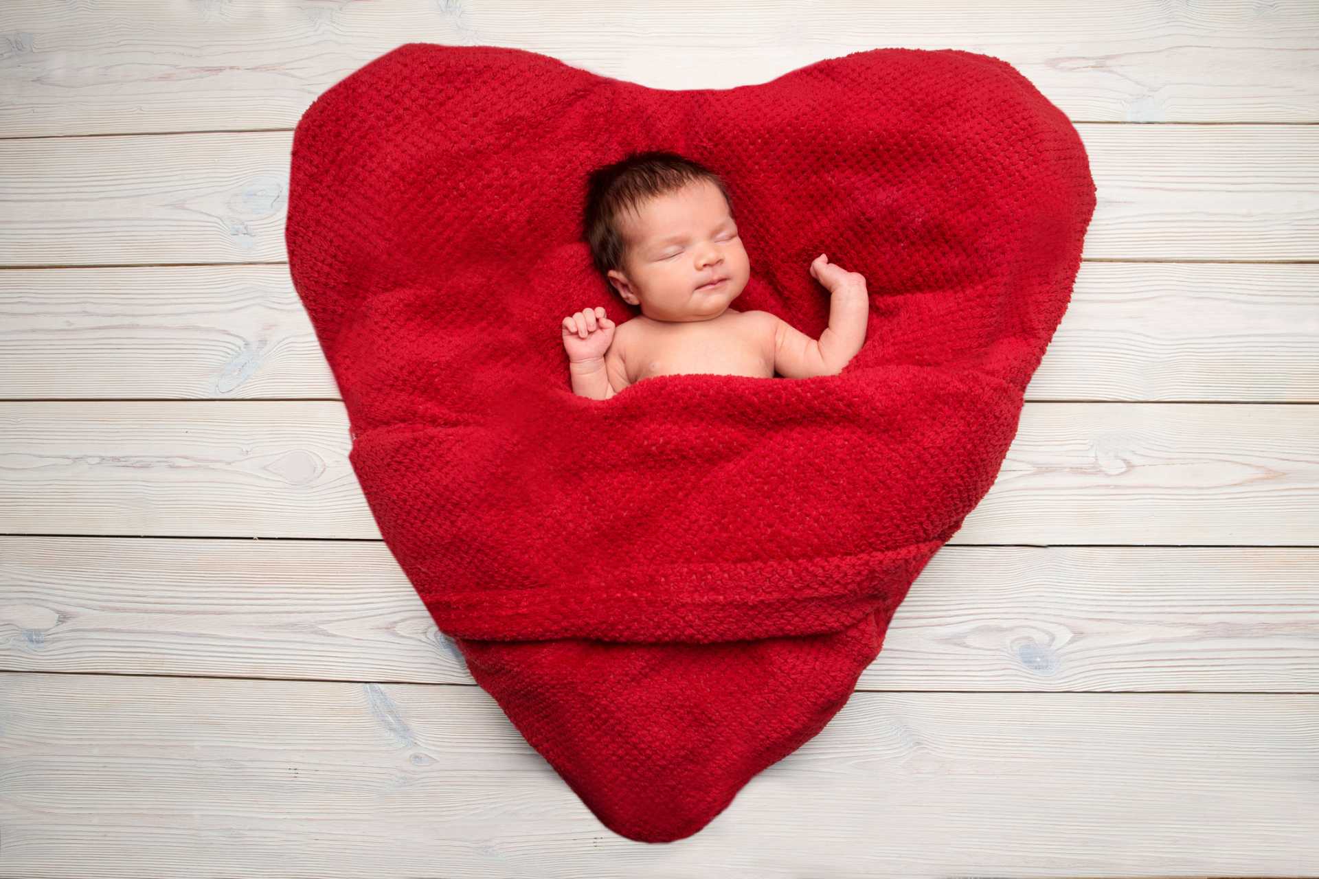 Cardiopatia congênita: cuidados com o coração começam na gestação - Criador: Ulza |  Getty Images/iStockphoto