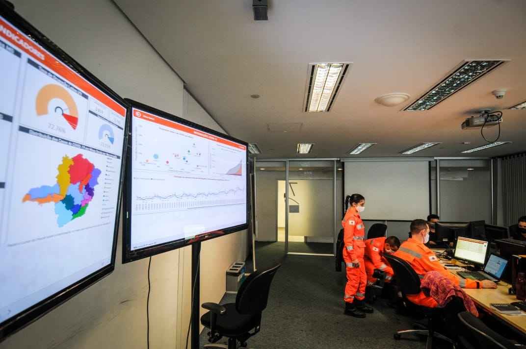 Conheça a 'Sala de Situação', centro nervoso do controle da COVID-19 em Minas - Leandro Couri/EM/D.A.Press