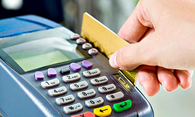 Selic cai, mas baixa disputa de bancos infla rotativo do cartão - Dmitriy Shironosov/Divulgação  2/1/19
