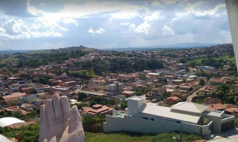 Suspeitos de assassinar criança a facadas são presos no Vale do Rio Doce - Homicídio aconteceu na cidade de Santa Maria do Suaçuí