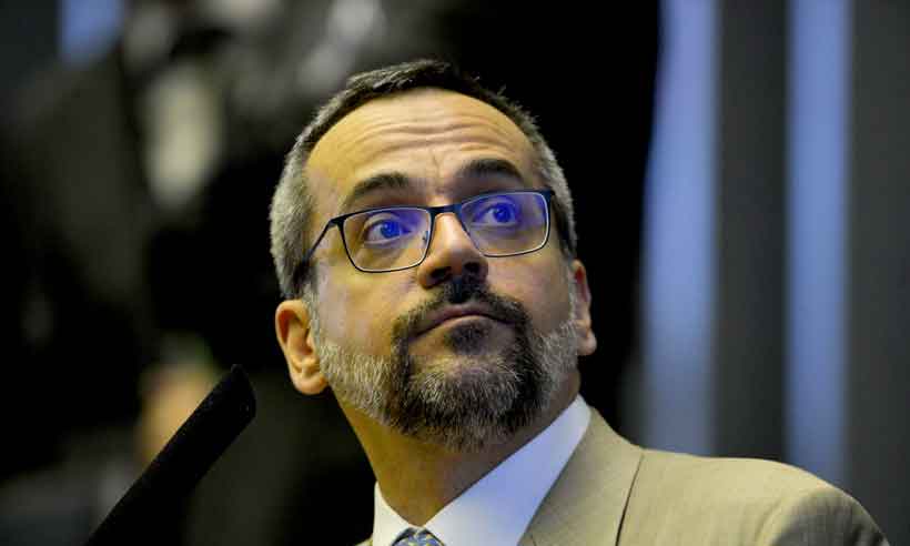 Resistência contra Weintraub para o Banco Mundial é cada dia maior - FÁBIO RODRIGUES POZZEBOM/AGÊNCIA BRASIL