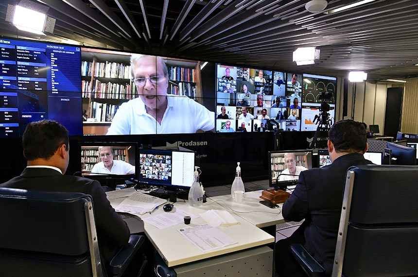 Marco do Saneamento: A esquerda não aprende nada e não esquece nada  - Waldemir Barreto/Agência Senado

