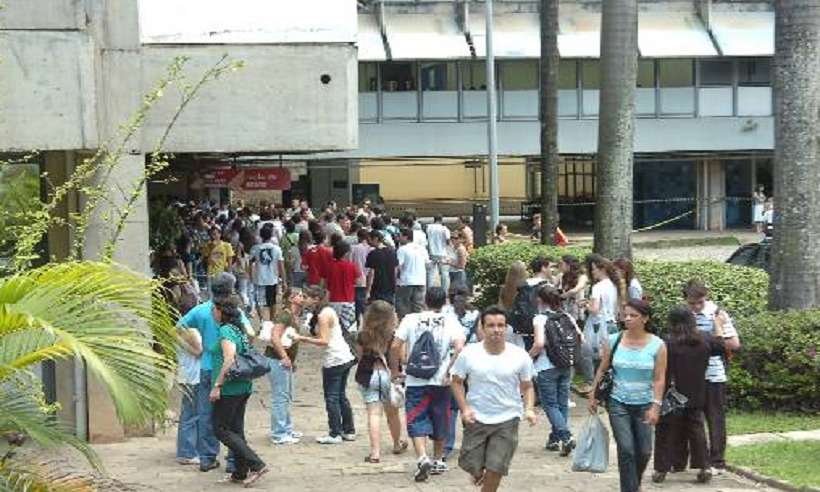 UFMG retomará aulas de graduação em agosto, de forma remota; cursos de pós voltam em julho - Ramon Lisboa/EM/D.A Press