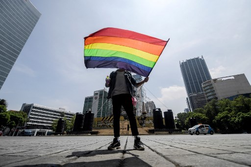 Milhares aderem a celebração on-line do Orgulho Gay no México - Pedro Prado/AFP