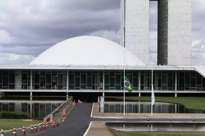 Parlamentares tentam enterrar prisão após segunda instância - Roque Sá/Agência Senado