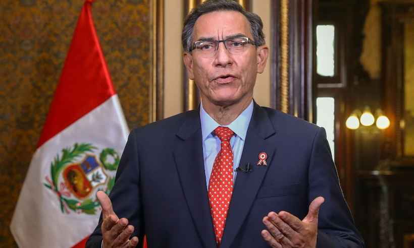 Congresso Nacional aprova fim de imunidade parlamentar no Peru - Andrés Valle / Peruvian Presidency / AFP