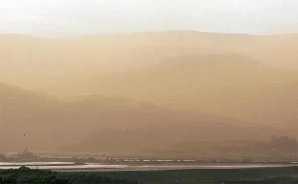 Nuvem de poeira: Feam e Semad fazem vistoria para verificação da qualidade do ar - Foto: Hugo Cordeiro/Arquivo pessoal