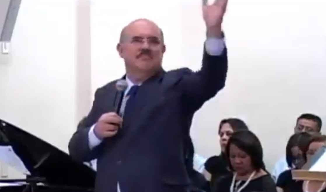 Ministro da Educação defende que pais devem causar dor a filhos e que o 'homem aponta o caminho' da família' - Reprodução