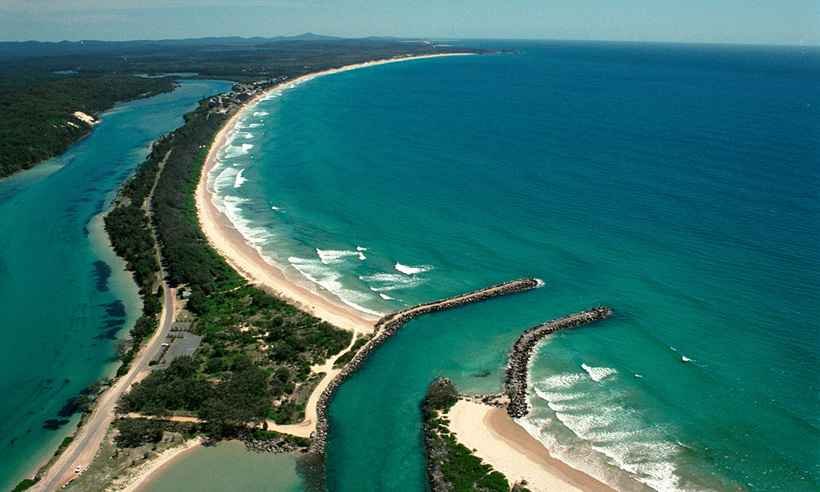 Tubarão mata surfista em praia paradisíaca na Austrália - Wooli NSW