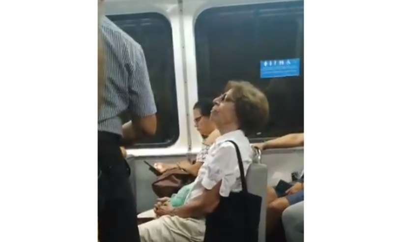Idosa que chamou estudante de 'chinesa porca' em metrô é indiciada por racismo e injúria - Redes Socias/Reprodução