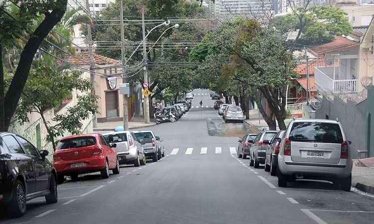 Ladrões roubam casa de juíza no Bairro Santo Antônio, mas um é identificado e preso - Beto Novaes/EM/D.A press