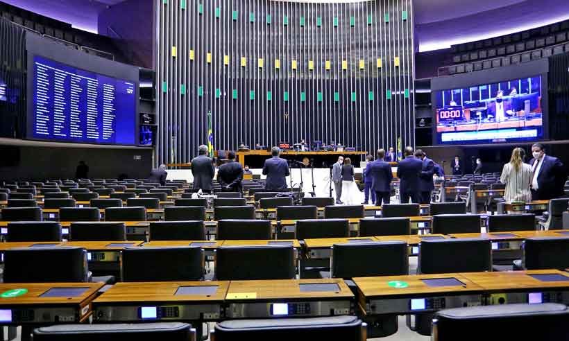 Orçamento de 2021 põe em risco o teto de gastos do governo - Najara Araújo/Câmara dos Deputados -
