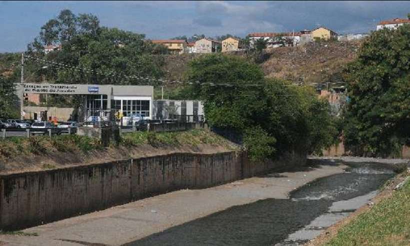COVID-19: amostras de esgoto indicam que contaminação em BH pode ter atingido o pico - Leandro Couri/EM/D.A Press
