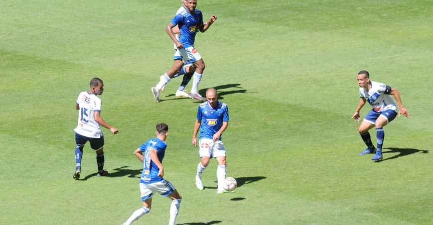 Atlético precisa provar que é favorito. E Cruzeiro vai penar - JUAREZ RODRIGUES/EM/D.A PRESS