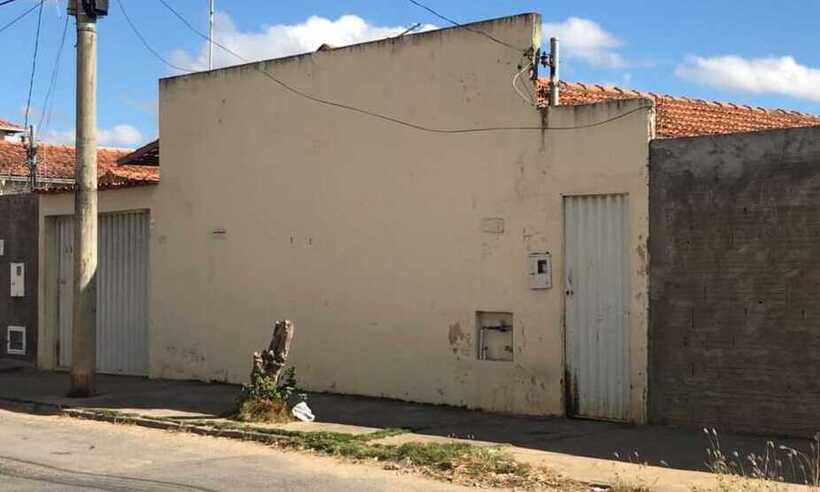 Jovem é assassinada com golpes de picareta em Montes Claros - redes sociais/whatsApp