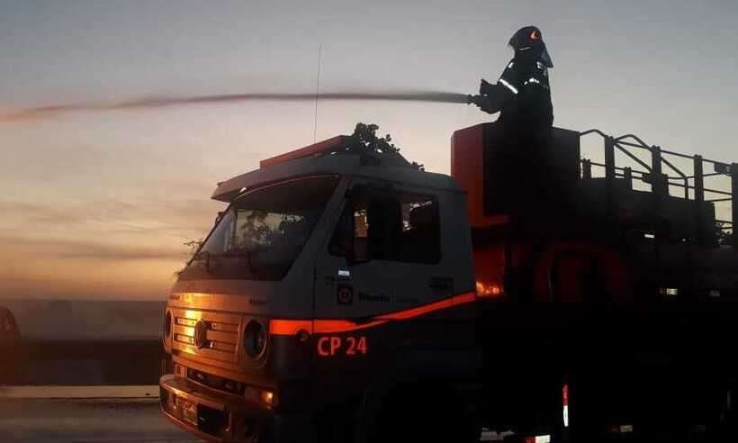 Filha do médico morto em acidente acredita que pai tenha dormido ao volante  - Corpo de Bombeiros/Divulgação