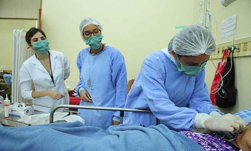 Contaminação por COVID-19 passa a ser considerada acidente de trabalho - Wikimedia Commons/Divulgação