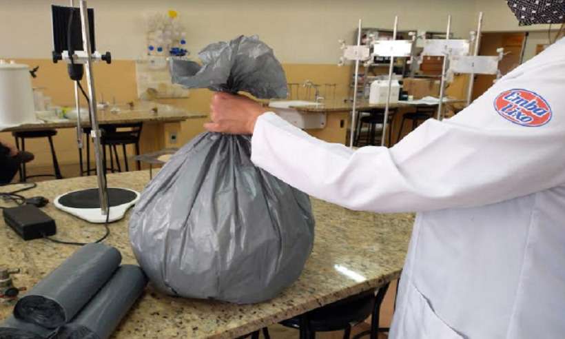 Com aprovação da Unicamp, empresa produz saco de lixo que elimina coronavírus - Reprodução