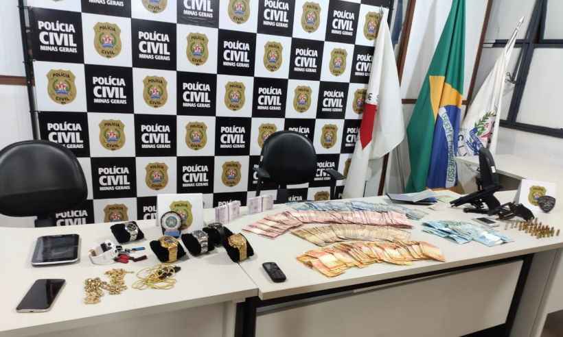 Polícia prende cinco suspeitos de assaltar banco em Juiz de Fora - Polícia Civil MG/Divulgação